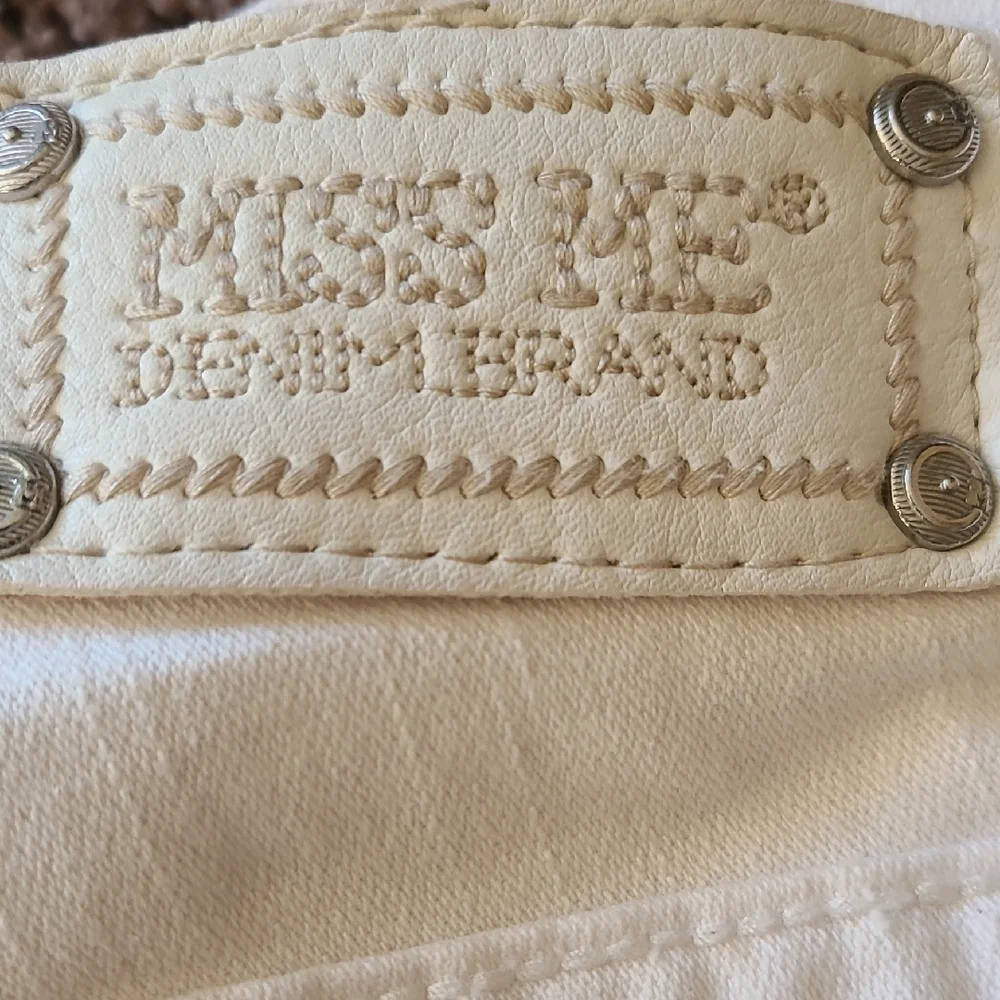 Miss Me White Flare Jeans with Silver Accents - Picture 8 of 10